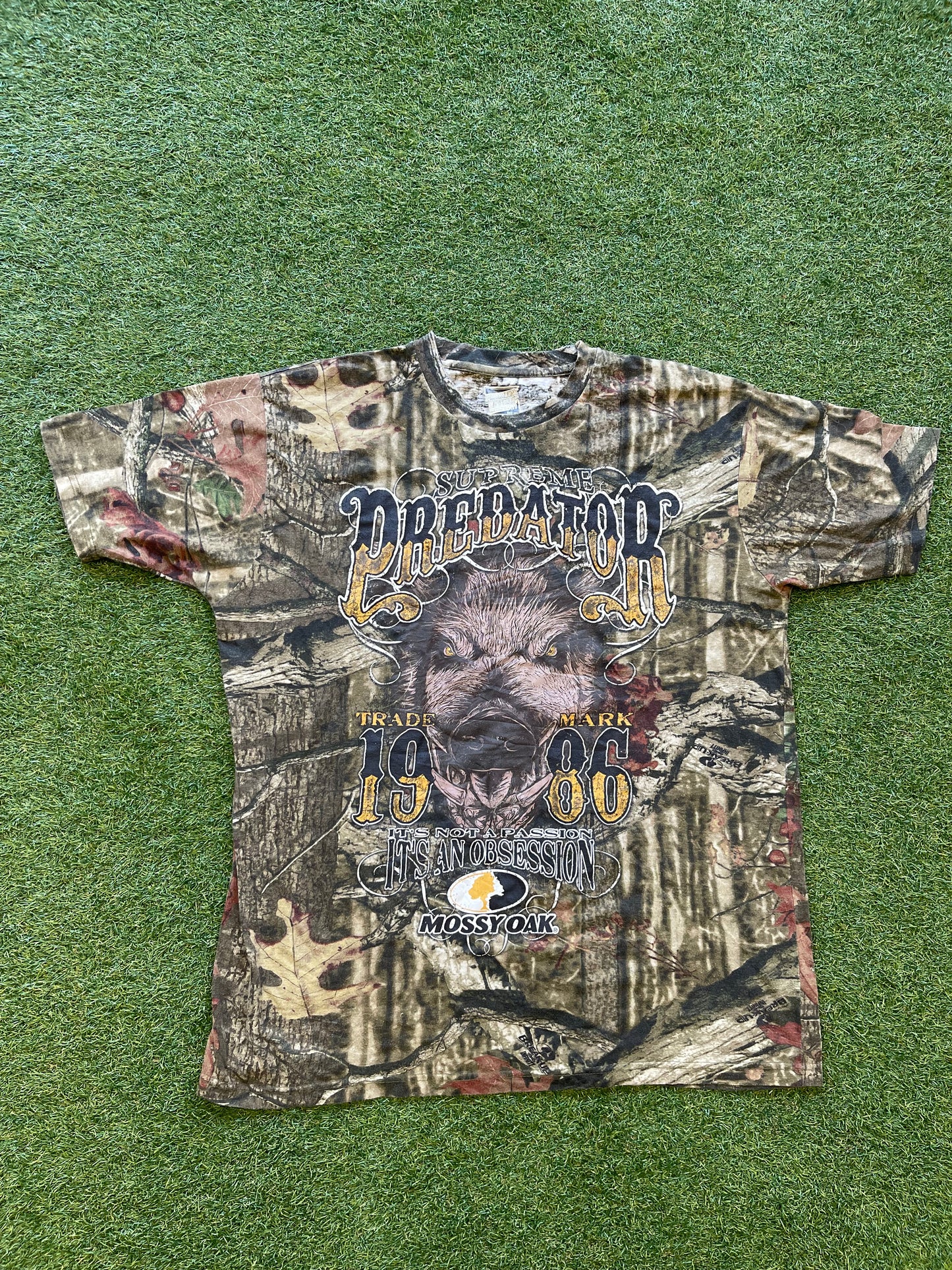 Predator vintage t