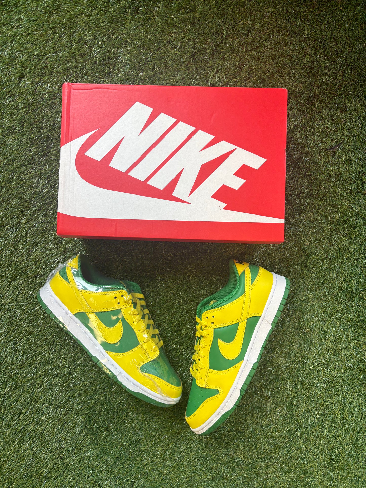 Nike Dunk low “reverse Brazil”
