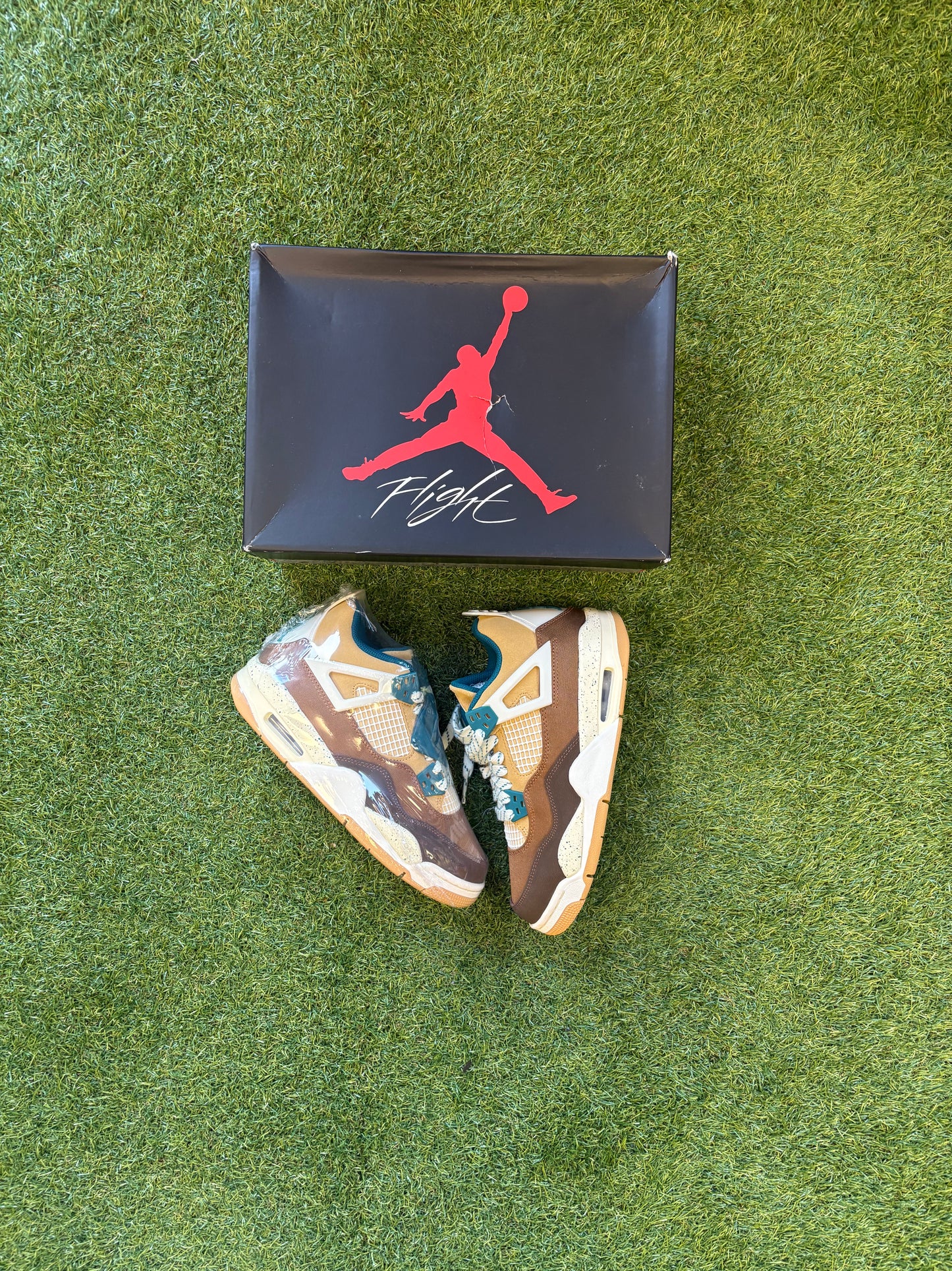 Jordan 4 “Cacao wow”