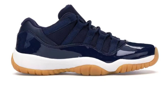 Air Jordan 11 "Midnight Navy Low"