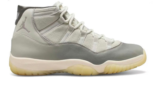 Air Jordan 11 “Tokyo”