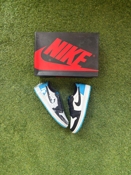 Jordan 1 Retro Low OG “Black Dark Powder Blue”