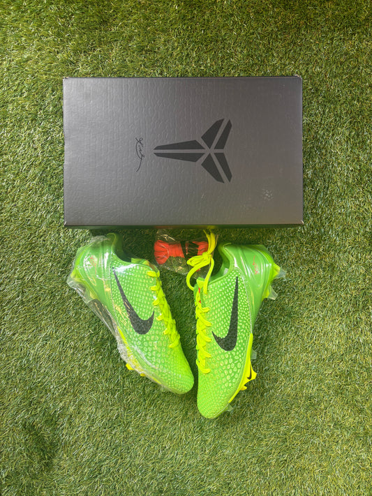 Nike “Zoom Vapor Edge Kobe 6 Protro Low Grinch Cleats”