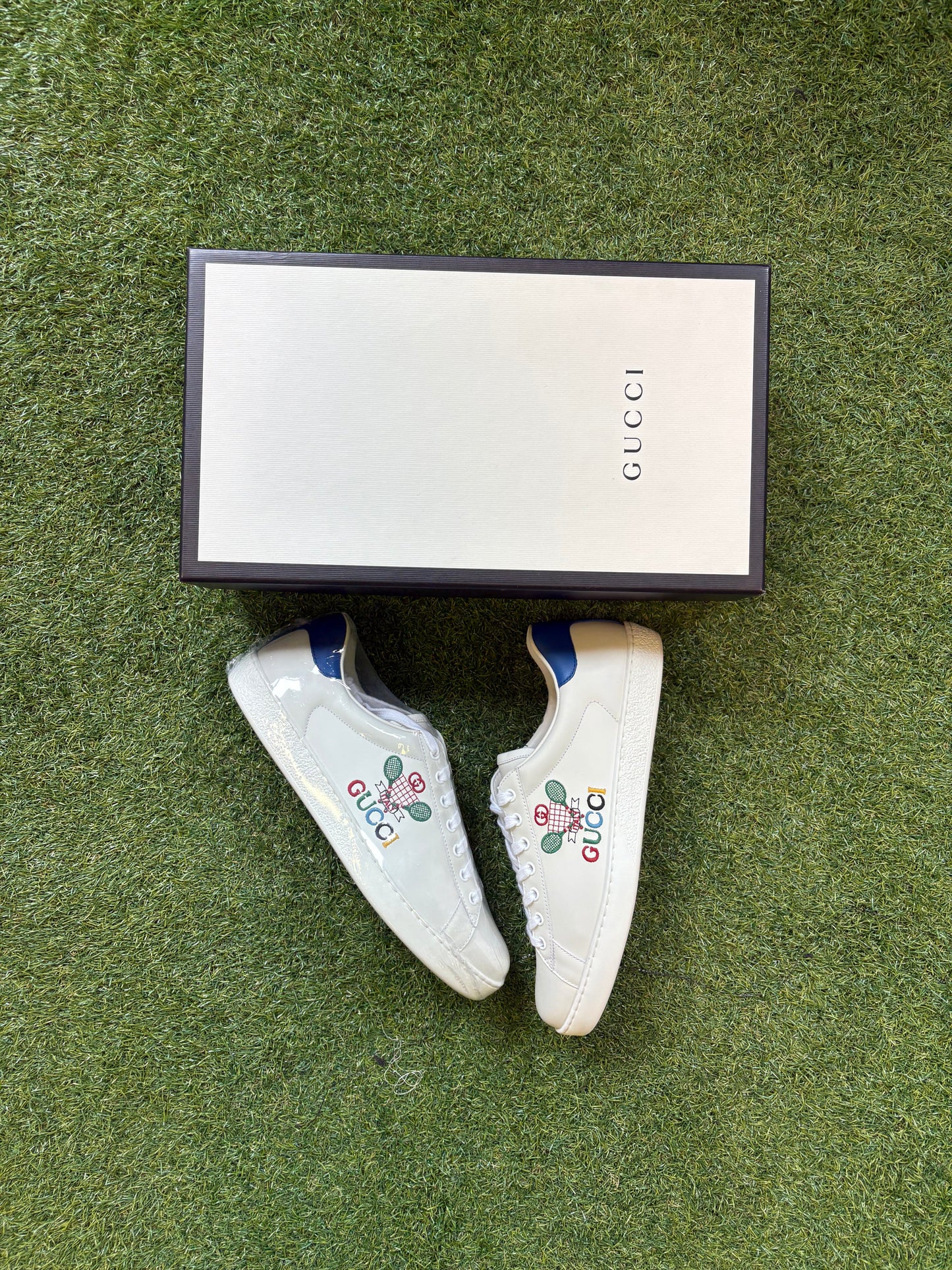 Gucci ‘Miro’Soft”