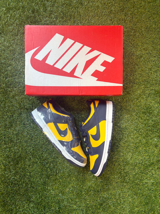 Nike Dunk Low "Michigan"